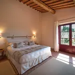 The Club House 5*