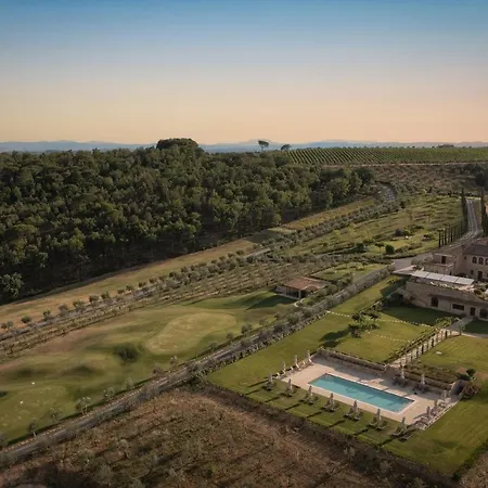 The Club House Hotel 5*