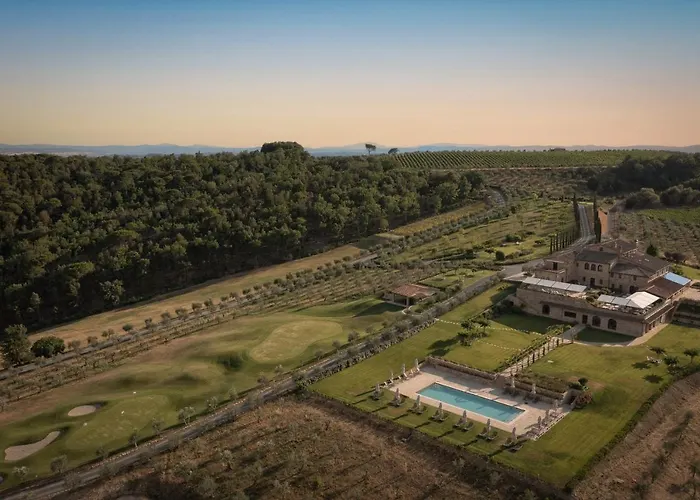 The Club House Hotel 5*