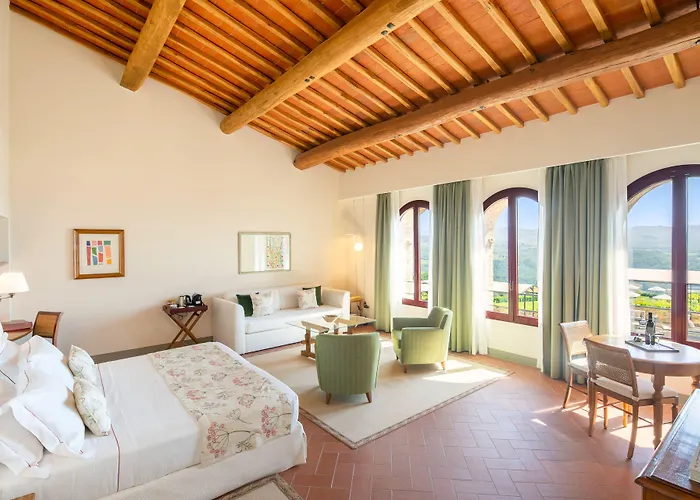 Hotel The Club House Castelnuovo Berardenga
